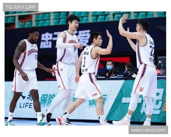 上海胜吉林球员表现分化 5人表现出色 上海胜吉林球员表现分化 5人表现出色