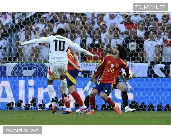 勒温拉拽库库雷利亚头发裁判未判犯规